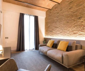 The golden triangle Apartment